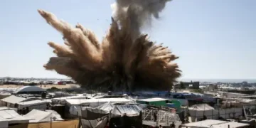 Continúan los bombardeos en Gaza/ AFP