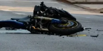 La motocicleta quedó destruida/RRSS