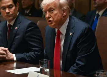 Trump insistió con retirar millonarios subsidios a Harvard/RRSS Donald Trump