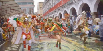 Oruro celebra 24 años de la declaratoria del Carnaval como Patrimonio Oral e Intangible de la Humanidad. FOTO: Luciana Buitrago.