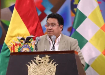 El ministro de Justicia, César Siles, participa de un acto en la Casa Grande del Pueblo.
