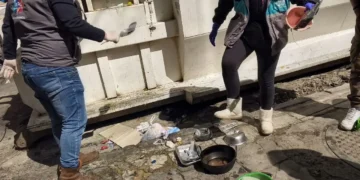Seis puestos de venta de comida del mercado Lanza de La Paz fueron suspendidos. FOTO: GAMLP