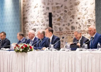 Los delegados rusos durante la reunión/AFP