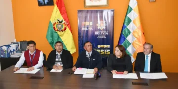 Autoridades del Ministerio de Educación en conferencia de prensa. FOTO: Ministerio de Educación.