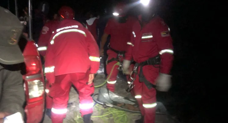 El personal de Bomberos acudió al lugar. Foto: RRSS.