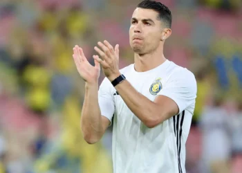 El portugués Cristiano Ronaldo con la casaca de su actual club (CR-7)