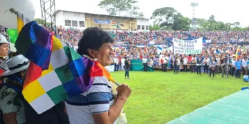 El expresidente Evo Morales participa de su proclamación en Chimoré.
