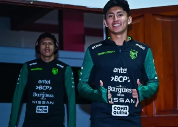 Miguel Terceros con la casaca del América MG.