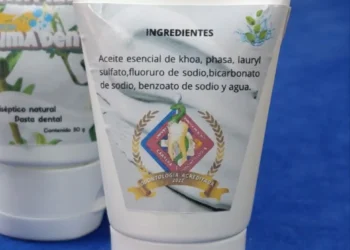 La pasta dental fue denominada Suma Dent. Foto: UPEA.