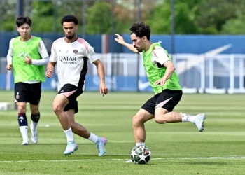 Escena de un entrenamiento del PSG francés (AFP)