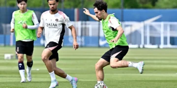 Escena de un entrenamiento del PSG francés (AFP)