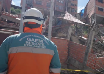 Una de las viviendas colapsó completamente en San Isidro. Foto: Archivo.