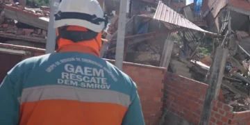 Una de las viviendas colapsó completamente en San Isidro. Foto: Archivo.