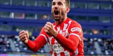 Christian Stuani celebra su gol