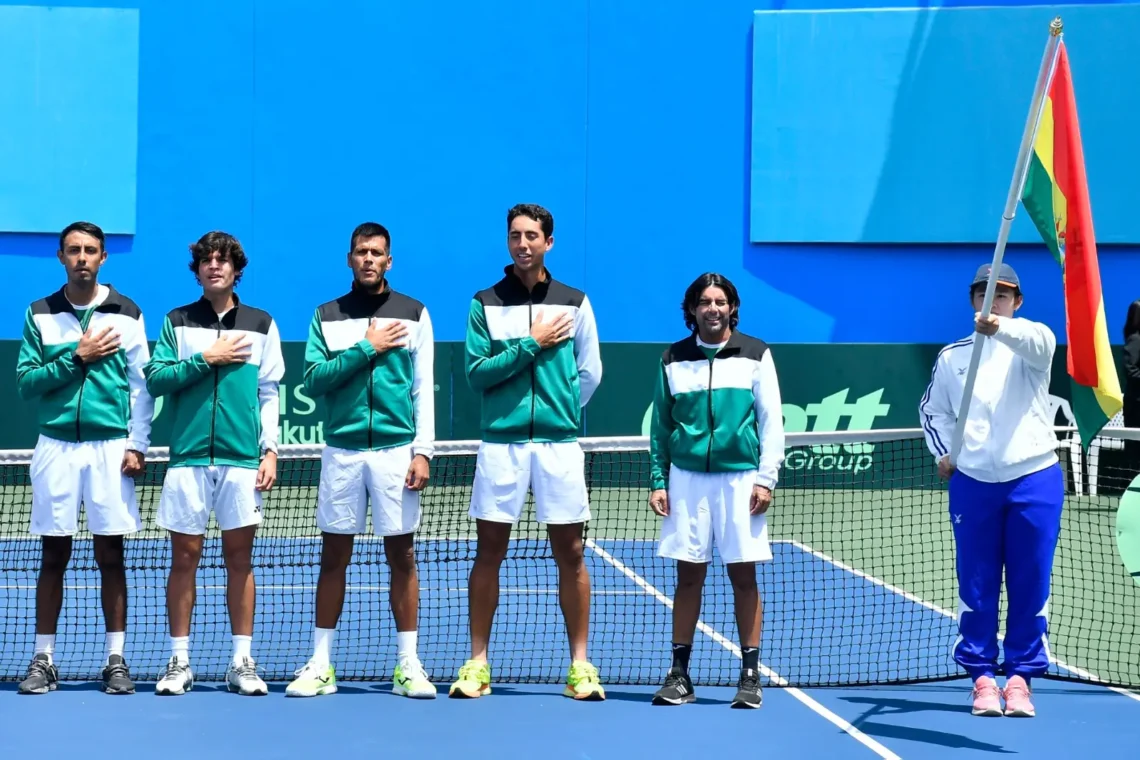 Un equipo anterior de la selección boliviana de tenis (Copa Davis)