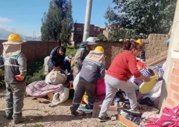 Al menos 12 familias quedaron afectadas por un movimiento de tierra en Valle Metropolitano de La Paz. FOTO: GAMLP