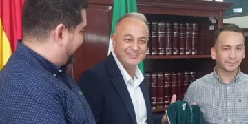 Fernando Costa con la camiseta de la selección