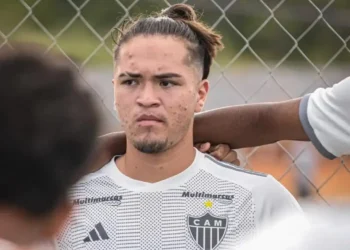 Diego Pérez con la camiseta del Atlético Mineiro