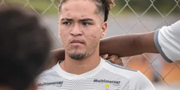 Diego Pérez con la camiseta del Atlético Mineiro