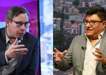 Yerko Ilijic y Armando Ortuño en entrevista en el programa Piedra, papel y tinta