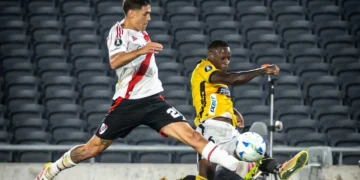 Incidencia del partido de ida entre River y Barcelona SC