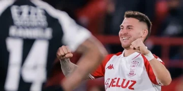 Watson celebra el único gol del partido