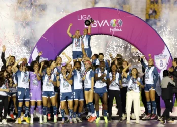 Las 'Tuzas' del Pachuca se consagraron campeonas del torneo Clausura-2025 (FOTO: AFP)