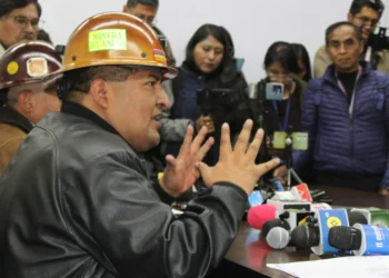 El ministro de Minería, Alejandro Santos. Foto: Ministerio de Minería.