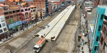La construcción del distribuidor de la extranca de Río Seco. FOTO: GAMEA