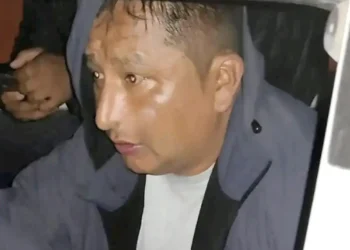 El dirigente evista Enrique Mamani tras su aprehensión.