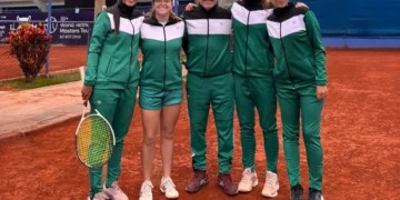 Las integrantes del seleccionado boliviano de tenis listas para la competencia (FBT)