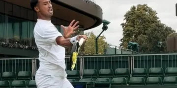 El tenista beniano Hugo Dellien en prácticas.
