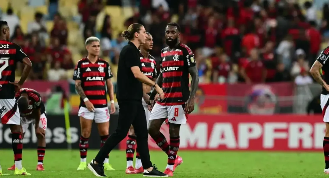 El entrenador Filipe Luis está al mando de Flamengo (AFP)