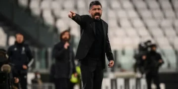 El DT italiano Gennaro Gattuso fue presentado oficialmente este jueves (AFP)