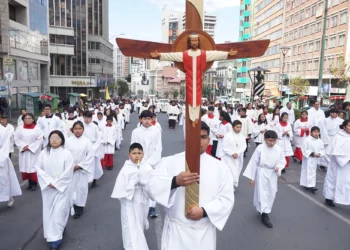 La procesión realizada en la ciudad de La Paz. Foto: APG.