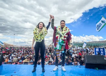 Mariana Prado y Andrónico Rodríguez.
Foto: Abya Yala