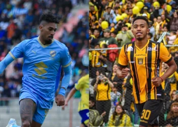 El delantero bolivarista Fabio Gomes y el volante stronguista Jaime Arrascaita.