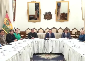 Magistrados del TSJ en conferencia de prensa. Foto: Captura Bolivia Tv.