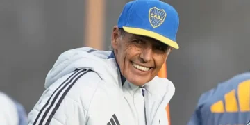 Miguel Russo en su primera práctica con Boca Juniors