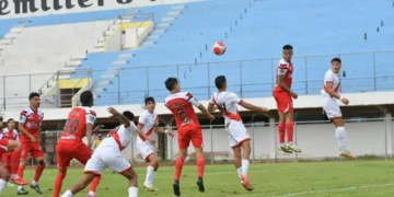 Incidencia de un duelo anterior entre FC Universitario y Nacional Potosí
