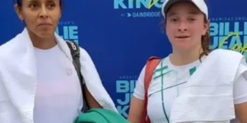 Las tenistas bolivianas Noelia Zeballos y Natalia Trigosso en el el Billie  Jean King Cup