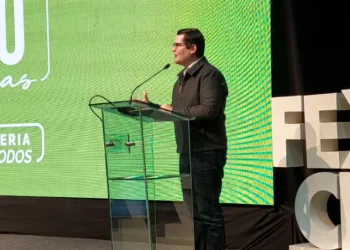 Jean Pierre Antelo anuncia lanzamiento de Expocruz. Foto: Fexpocruz.