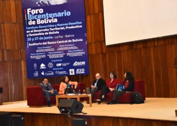 El Foro Bicentenario, donde participó el BDP. Foto: BDP.