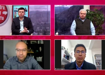 Rubén Gutiérrez, Enrique Urquidi y Edwin Bazán en entrevista con Piedra, Papel y Tinta de La Razón.