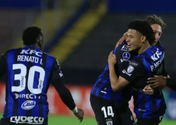 Festejo de los jugadores de IDV en la CONMEBOL Sudamericana