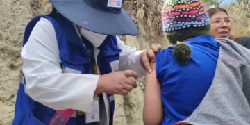 Vacunación contra la influenza hasta el grupo de 13 a 59 años. Foto: Ministerio de Salud