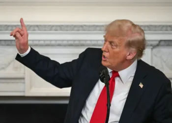 Donald Trump designó "el inglés como idioma oficial de Estados Unidos"/AFP