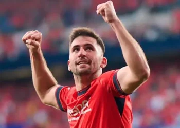 Jesús Areso firma con el Athletic Club. (FOTO: Athletic Club)