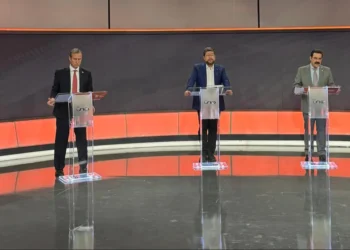 Candidatos presidenciales participan del primer debate a nivel nacional (Foto: Samuel Doria Medina)