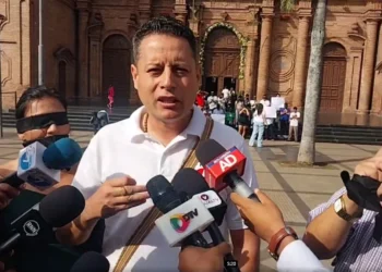 El candidato a vicepresidente del PDC Edmand Lara.